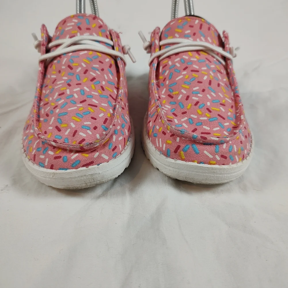 Hey Dude Wendy Youth Birthday Pink Sprinkles Slip-On Shoes Youth 5 Women's 6 - Picture 4 of 10
